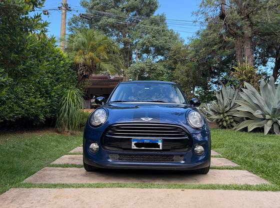 MINI COOPER 1.5 12V TURBO GASOLINA 2P AUTOMÁTICO MINI COOPER 1.5 12V TURBO GASOLINA 2P AUTOMÁTICO